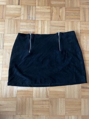 Black Mini Skirt with Front Zippers - Women